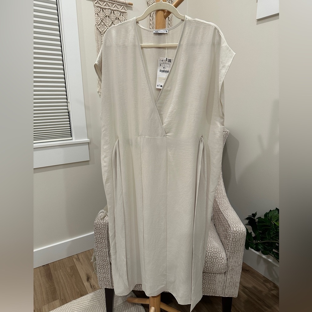 Zara Cream Wrap Midi Dress Adjustable Tie New With Tags Size S - Picture 1 of 6